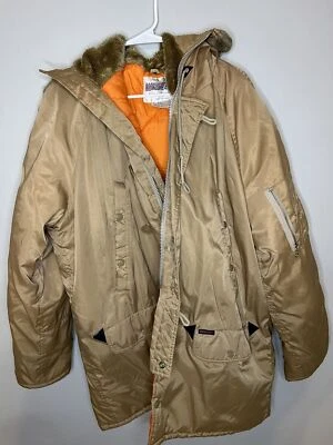Vintage Men’s Large Windbreaker Brand Heavy Winter Coat - Tan/Orange WB3100X2 - Image 1 of 4