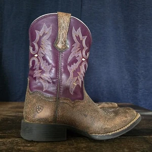 ARIAT lila Kinder Stiefel Größe 1 Tombstone Western eckige Zehenpartie Leder Flammen - Bild 1 von 12