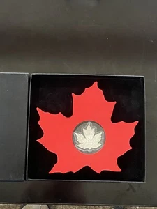 2015 Royal Canadian Mint 20 Dollars 1 oz Fine Silver Coin Canada Maple Leaf - Picture 1 of 8