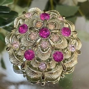 Vintage Signed Coro Large 2” Layered Pink Rhinestone Brooch Setting Gold Tone - Picture 1 of 8