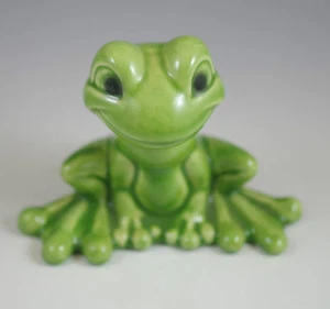 1992 GOEBEL GERMANY GREEN FROG FIGURINE  MASTER PAINTER KERSTIN KLEPKE-SIGNED - Picture 1 of 5