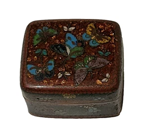 Caja de baratijas japonesa esmaltada Cloisonne con tapa pequeñas mariposas de metal brillantes - Imagen 1 de 10