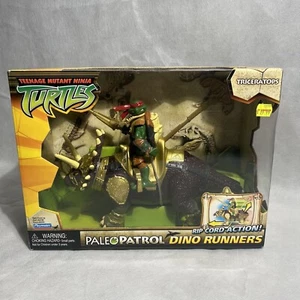2003 Ninja Turtles TMNT Paleo Patrol Dino Runners Triceratops 2006 RARE SEALED - Picture 1 of 14