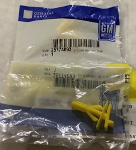 2008-2017 GM OEM Lower Molding Clip Part # 25774893 (QTY 1) GENUINE GM - Picture 1 of 4