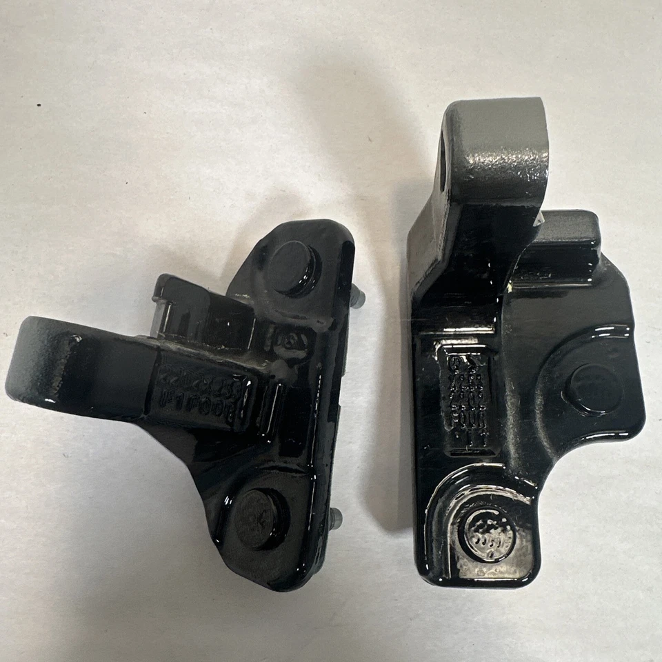 Mercedes-Benz GLC 43 AMG 2023 bisagra puerta trasera derecha OEM Foto 1 de 4