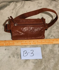 Spikes & Sparrow Leder Frontreißverschluss Taille Gürteltasche Bauchtasche Brandy geschmeidig sehr guter Zustand  - Bild 1 von 3