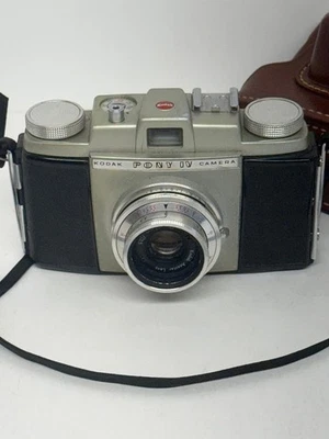 Cámara Kodak Pony IV 35mm, 44mm f3.5 Anastar Con Cubierta De Cámara De Colección Foto 1 de 4