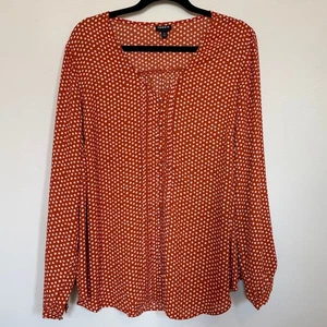 Torrid Größe 2X Biesen Knopfleiste Bluse gepunktet Chiffon halbtransparent Herbst - Bild 1 von 12