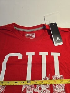 🚨 adidas Originals Chicago Herren Training T-Shirt Scarlet-White BQ1716 Gr. XL - Bild 1 von 5