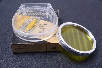 ✅ PANCHROMAR YELLOW 49MM FILTER GENUINE LENS OR CAMERA SCREW W/ KEEPER 102-1 - Image 1 of 2
