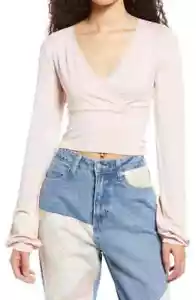 BP Nordstrom Top Größe Large bauchfrei Faux Wickeloptik vorne Spitzenbesatz Langarm pink neu mit Etikett - Bild 1 von 10