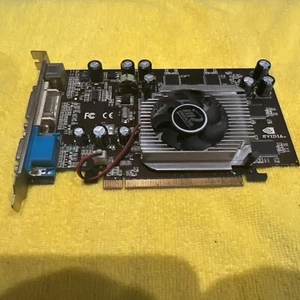 Inno3D GeForce 7300 GT 256MB 128 bit DDR3 PCIE Video Graphics Card - Picture 1 of 3
