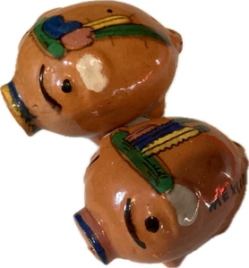 Vintage Piggy Salt & Pepper Shakers Mexico Hand Painted - Picture 1 of 9