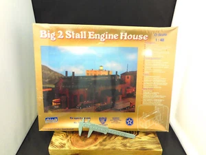 Big 2 Stall Engine House 1:48 Scale IHC New - Sealed Unit NOS - Picture 1 of 10