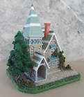 Vintage 1995 Santa's Best Christmas in New England Stone House Figurine Resin