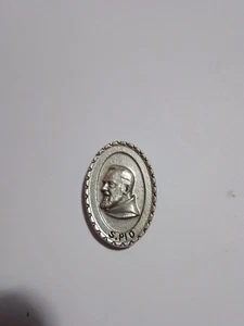 Padre Pio Medaglia Calamita Cm 2,5 - Picture 1 of 2