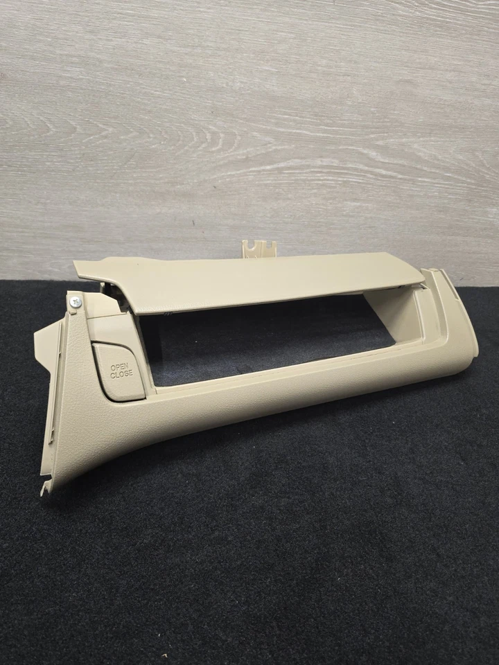 🐸 BOM 2006-2012 Toyota Rav4 caixa de luvas superior bege bronzeado compartimento de armazenamento fabricante de equipamento original - Imagem 1 de 4