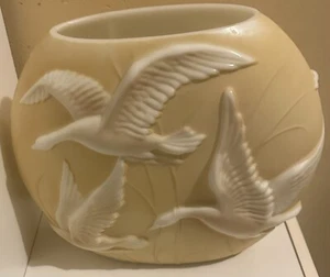 Vintage Large Art Deco Phoenix Consolidated Sculpted Glass Vase Geese in Flight - Picture 1 of 8