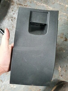FORD MONDEO MK4 07-14 FRONT DRIVER RIGHT STORAGE COMPARTMENT BOX - Picture 1 of 4