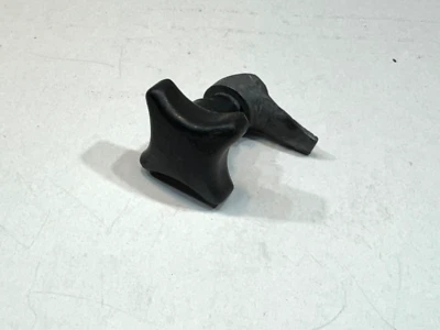 Mercdes R C107 74-89 380 450SL SLC maletero Ri comparation pequeño negro 1 manija bloqueo Foto 1 de 4