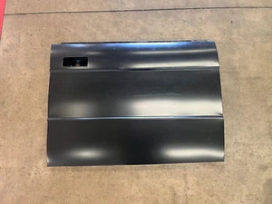 GENUINE RANGE ROVER CLASSIC O/S/F DOOR - STC477 - Picture 1 of 3