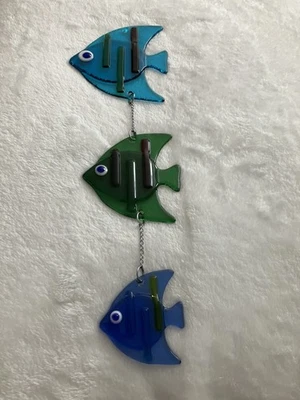 Un trío de peces de vidrio fundido. Móvil de peces. Náutica. Vintage Foto 1 de 4