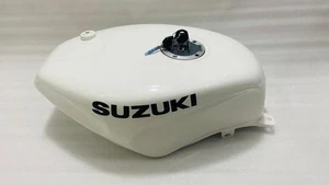 Suzuki RGV250 vj22 1991 -1994 Aluminum Alloy White Painted Petrol Tank With Cap - Picture 1 of 6