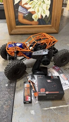 Axial Ryft AXI03005T1 1/10 Rbx10 RYFT 4wd Brushless Rock Bouncer RTR - Orange - Image 1 of 4