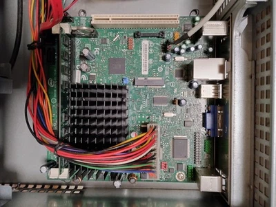 Desktop Board Intel D510MO(B) ICES-003 Foto 1 de 4