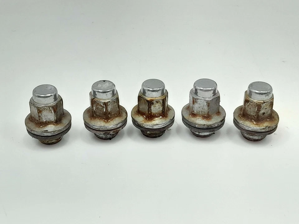 Tuercas de rueda de aleación Toyota - 5 Land Cruiser Sequoia Tundra LX570 OEM 9094201103 Foto 1 de 3