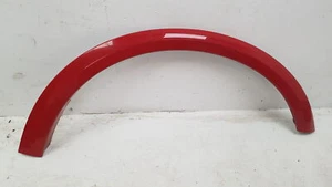 VOLVO C30 RH (UK FAHRERSEITE) RADLAUFVERKLEIDUNG VORNE 2006-12 30779135 ROT 612 - Bild 1 von 14