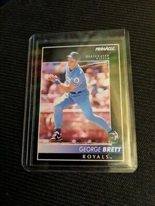 1992 Pinnacle #60 George Brett ROYALS  