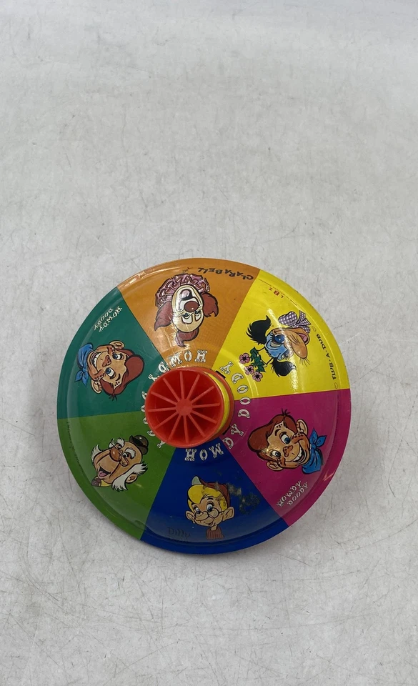 Juguete giratorio de hojalata coleccionable Howdy Doody del programa de televisión de colección de los años 50 Foto 1 de 4