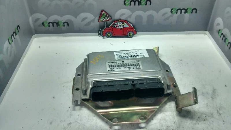 centralina motore HYUNDAI TRAJET FO 2.0 CRDI GLS 2001 208585 - Immagine 1 di 4