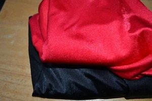 Zarte Illusionen, Rock, 6X, rot & schwarz erhältlich - Bild 1 von 15