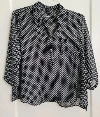 US Polo Assn. Women’s Navy Blue and White Sheer Pullover Top 3/4 Sleeve Size L - Image 1 of 3