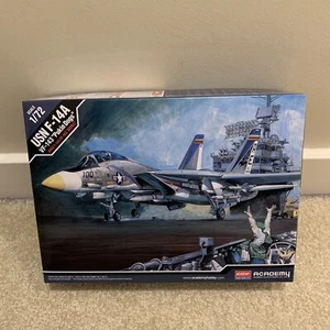 USN F-14A VF-143 Pukin Dogs Fighter Jet Plastic Toy Model Kit Scale 1/72 Academy - Picture 1 of 10