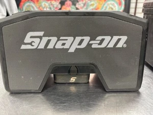 Altavoz Bluetooth Snap On CTBTS8610 USADO con BATTE4RY (QUC024200) - Imagen 1 de 4