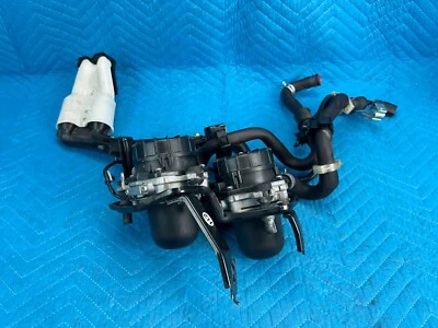 Bombas de injeção de ar secundárias Lexus LX570 com mangueiras e suporte 10k 2013-2021 fabricante de equipamento original - Imagem 1 de 4