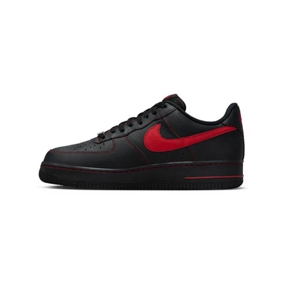 PARA HOMBRES NIKE AIR FORCE 1 07 LV8_NEGRO/ROJO UNIVERSITARIO-NEGRO-NEGRO HQ2037-005-TALLA 11 Foto 1 de 3