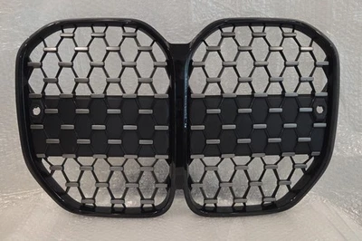 2021 2022 2023 BMW M3 M4 FRONT BUMPER GRILLE 5113192976-10 - Image 1 of 4