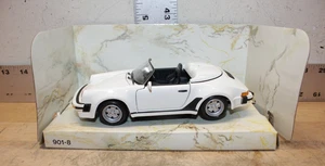 Maisto 1989 Porsche 911 Speedster 1/24 Scale Diecast Car White - Picture 1 of 19