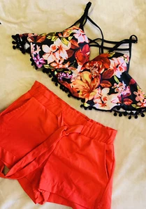 2 Pieces Women Summer Set Red Hawaiian Flowers Spanish Style size medium - Picture 1 of 7