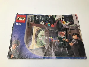 Lego Harry Potter: 4752 Professor Lupin's Classroom - Solo instrucciones - Imagen 1 de 2