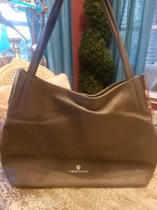 Vince Camuto Leather Purse with light gold trim - Picture 1 of 12