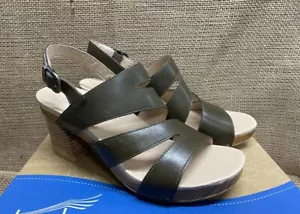 NIB Dansko 3320-281500 Women's Ashlee Burnished Calf Olive Casual Heel - Picture 1 of 4