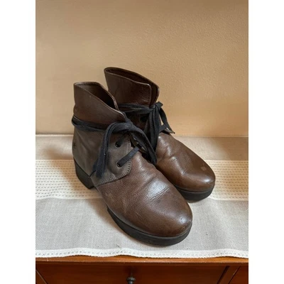 Botín italiano con cordones Patrizia Bonfanti Maeda en cuero marrón 39/ EE. UU. 8-8,5 Foto 1 de 4