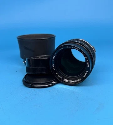 Olympus Zuiko Auto-Macro 135mm F/4.5 macro lens Prime OM Mount With Lens Caps - Image 1 of 4