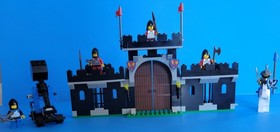 Lego Castle Knight&rsquo;s Stronghold 6059 Complete with Instructions - No Box