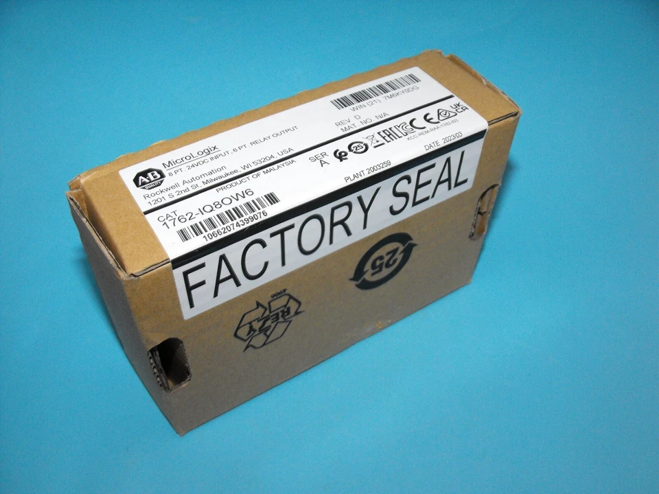 Allen-Bradley 1762-IQ8OW6 SER/A.MicroLogix комбинированный модуль.НОВЫЙ - Изображение 1 из 4